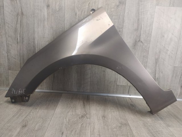 Ліве переднє крило 663111R350 HYUNDAI
