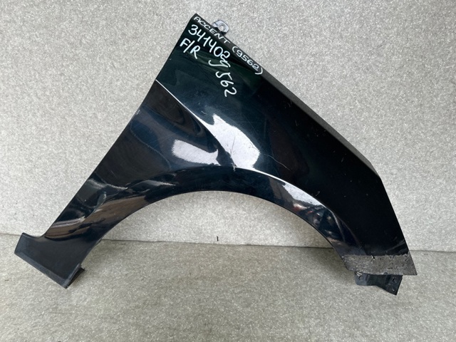 Переднє праве крило 663211R350 HYUNDAI