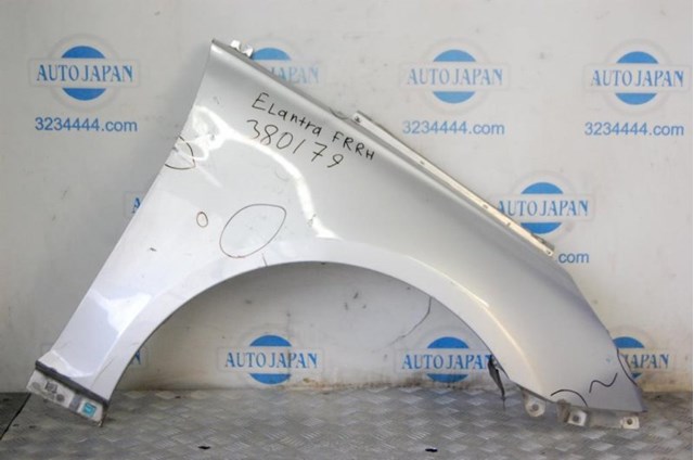 Переднє праве крило 663213S000 HYUNDAI