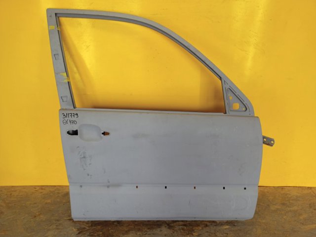 Дверка передня права 6700160620 TOYOTA
