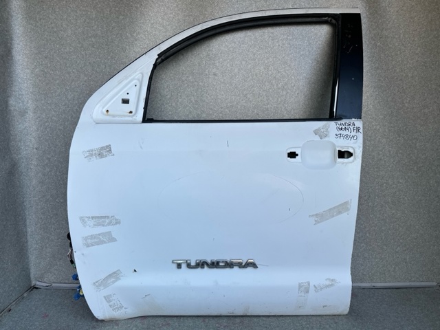 Двері кабіни 670020C121 TOYOTA