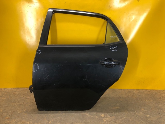Двері задні 6700402260 TOYOTA