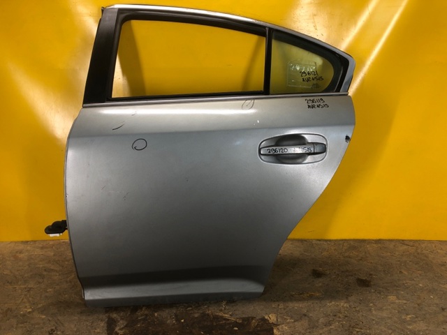 Двері задні, ліві 6700405040 TOYOTA