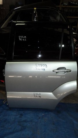 Двері задні 6700460260 TOYOTA