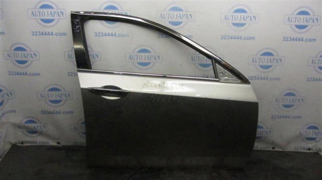 Пасажирські передні двері 67010TL0300ZZ HONDA