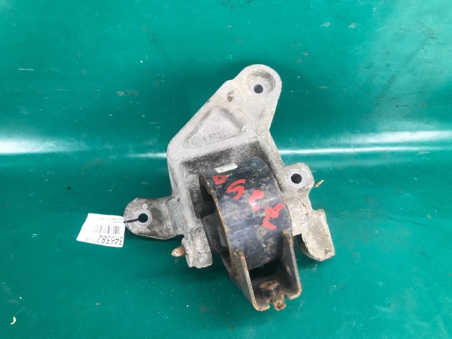 Подушка двигуна передня 68051873AB CHRYSLER