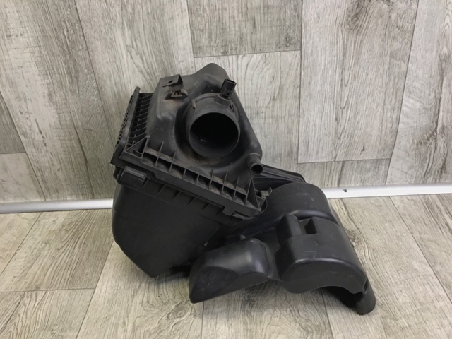 Коробка фільтра 68060812AA CHRYSLER
