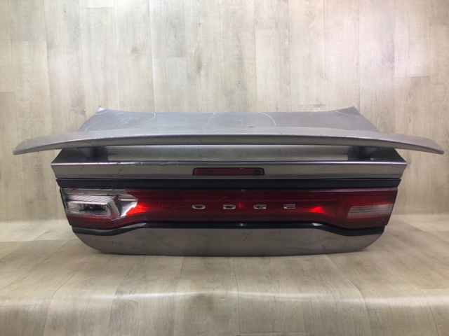 Кришка багажника кузова 68089362AA CHRYSLER