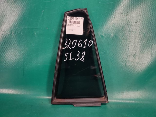 Скло-кватирка двері, задньої, правої 6812342140 TOYOTA