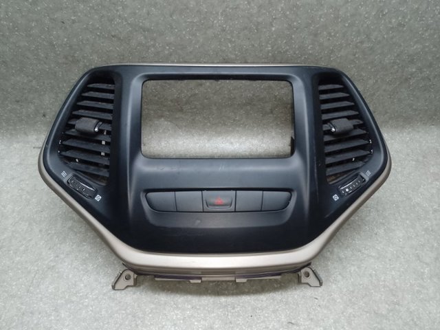 Блок кнопок центральної консолі 68155815AA CHRYSLER