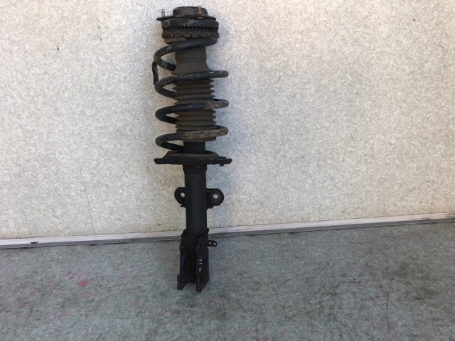 Стійка передня 68156980AC CHRYSLER