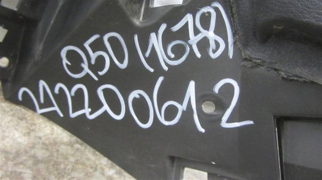 Приладова панель 682004GF0A NISSAN