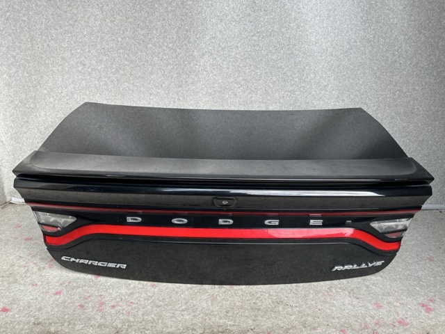 Ліхтар кришки багажника 68213147AC CHRYSLER