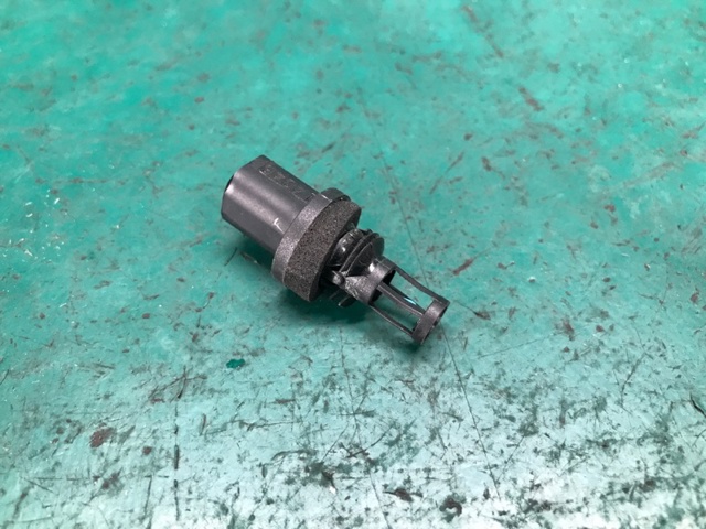 68245085AA Chrysler