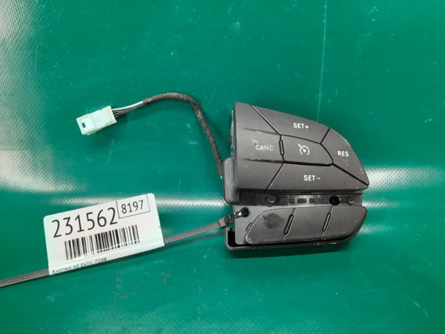 Блок кнопкових перемикачів кермового колеса 68321897AA CHRYSLER