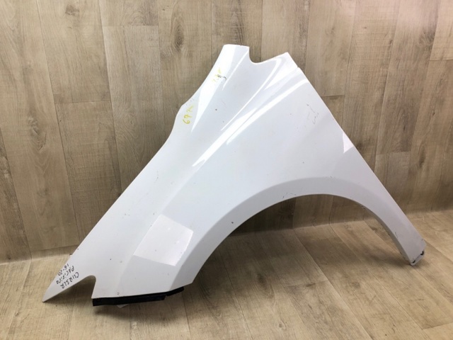 Переднє ліве крило 68372877AC CHRYSLER