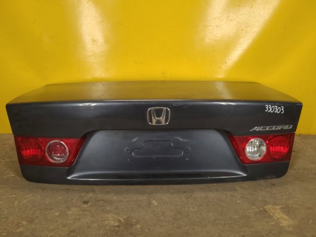 Задні двері багажника Honda Accord VII