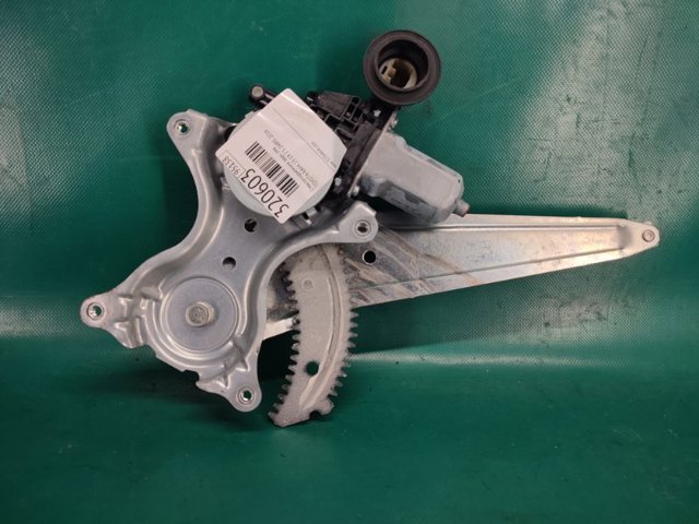 Склопідйомник задніх лівих дверей 6980442050 TOYOTA