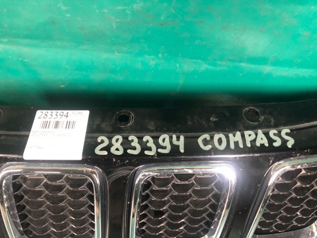 Облицювання радіатора 6BA20TZZAB CHRYSLER