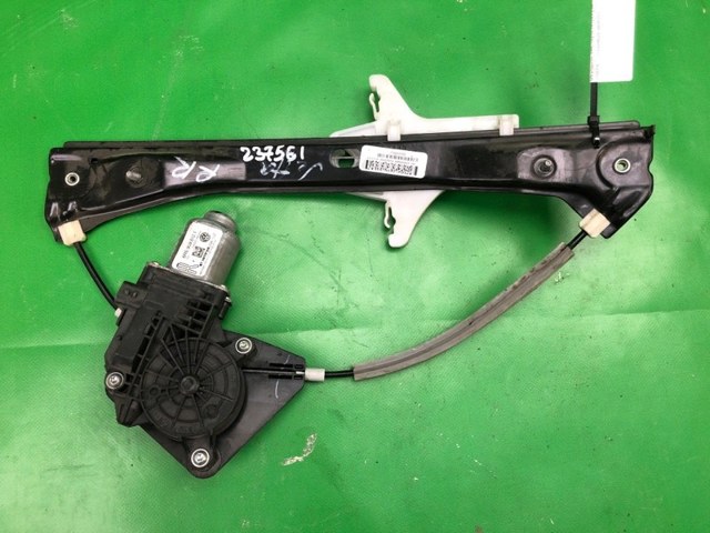 Двигун склопідіймача двері передньої, правої 6R0959812T VAG