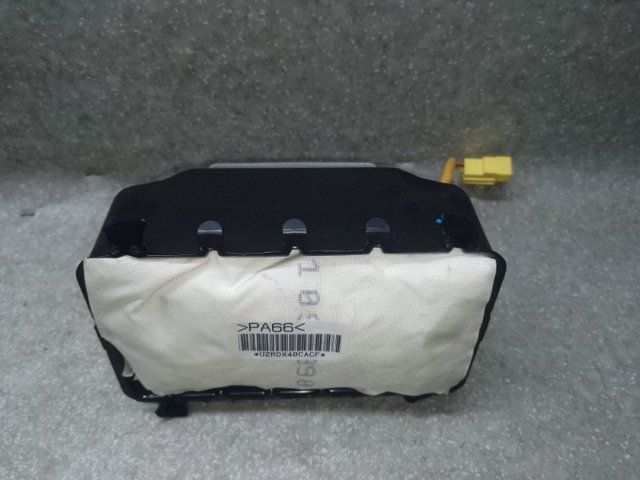 Подушка безпеки бокова 7030A438 MITSUBISHI