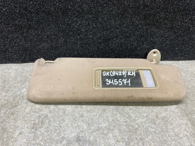 Козирок сонцезахисний 743106A050A0 TOYOTA