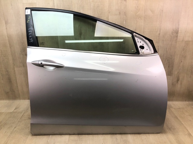 Пасажирські передні двері 76004A5000 HYUNDAI