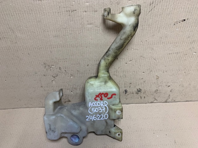 Бачок склоомивача 76841TA5A01 HONDA