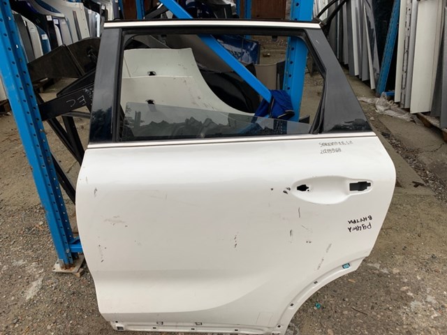 Двері пасажирськи задні ліві 77003C5000 HYUNDAI