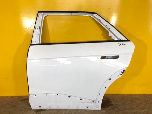 Двері задні, ліві 77003GI000 HYUNDAI