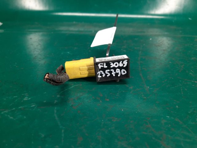 Датчик Айрбег передній 77930TX4A01 HONDA
