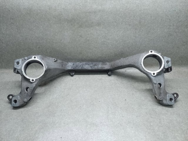 Балка кріплення двигуна 7L0199207A VAG