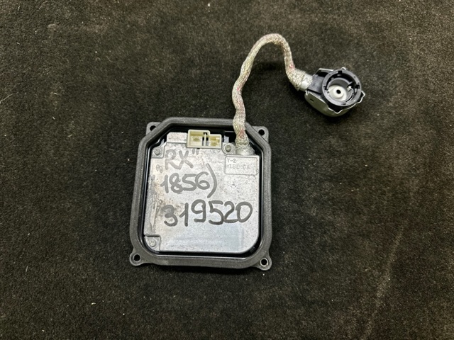 Модуль управління біксенон 8110712A80 TOYOTA