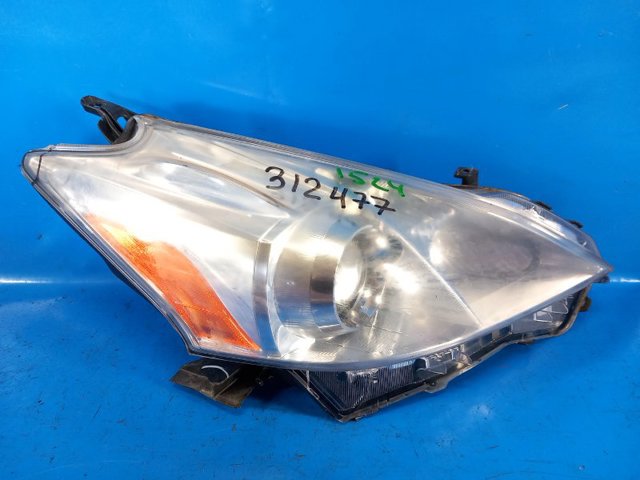 Фара комбінована, передня 8113047300 TOYOTA
