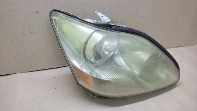 Фара комбінована, передня 8113050251 TOYOTA