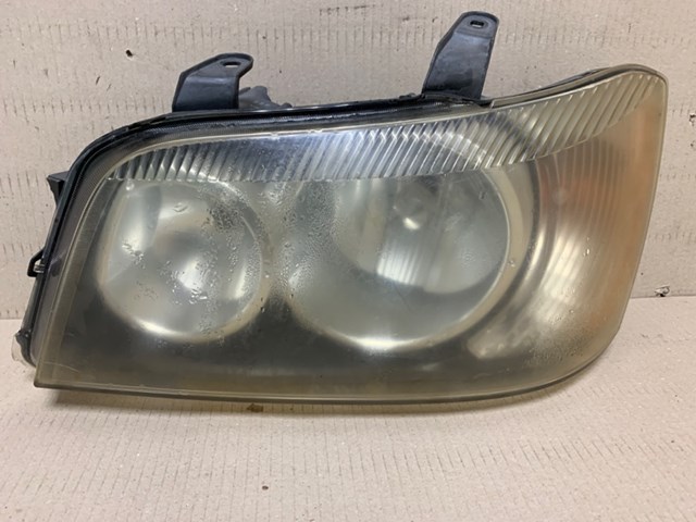 Фара ліва передня 8117048150 TOYOTA