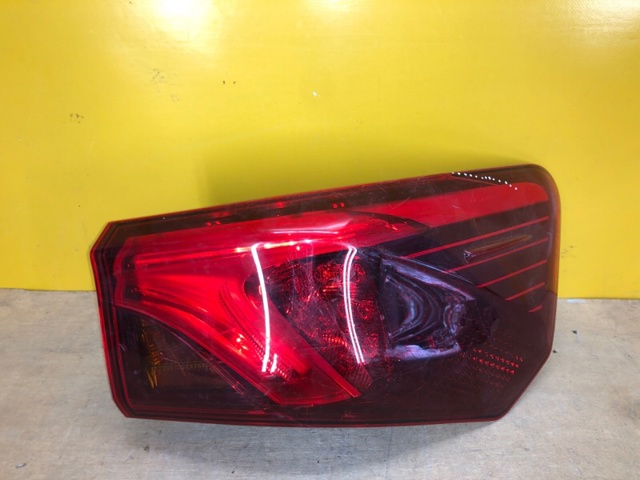 Стоп задній 8155005310 TOYOTA