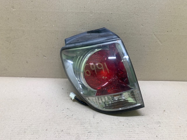Задня ліва зовнішня фара 8156048020 TOYOTA