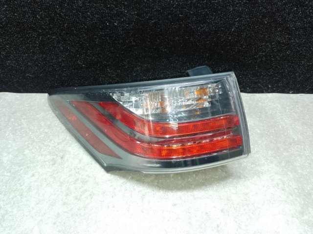 Стоп задній 8156176010 TOYOTA