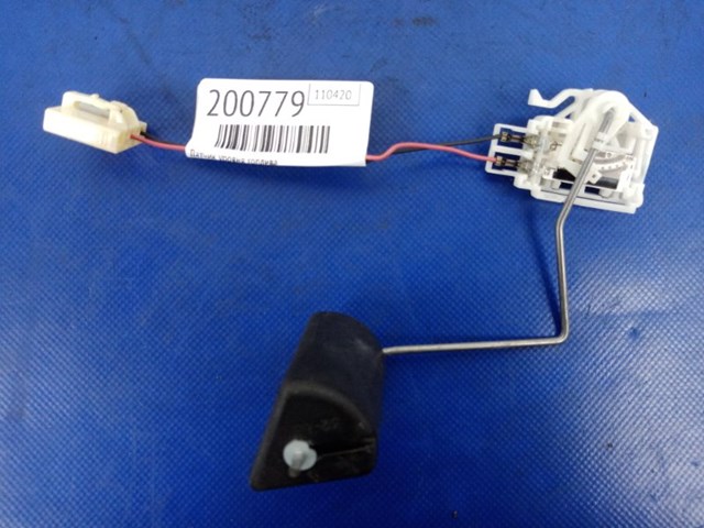 Датчик рівня палива в баку 833200T010 TOYOTA