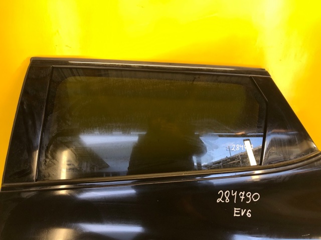 Скло задньої двері лівої 83410CV020 HYUNDAI