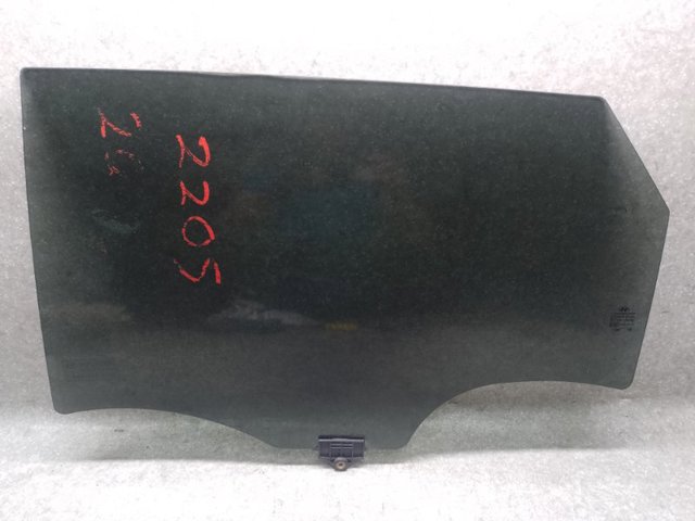 Скло задньої двері лівої 83410D3010 HYUNDAI