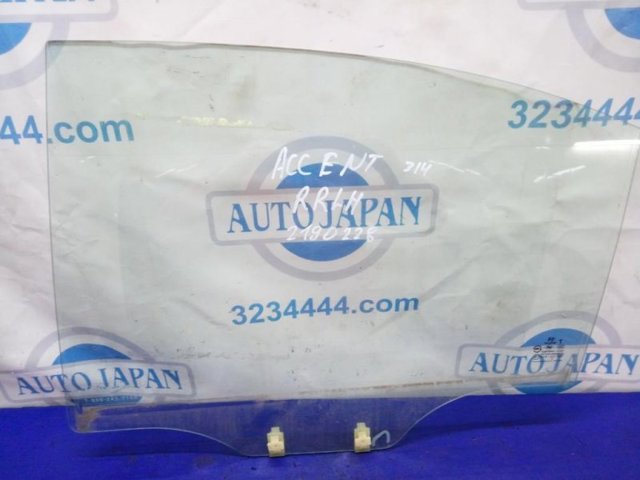 Скло задньої двері лівої 834111E011 HYUNDAI