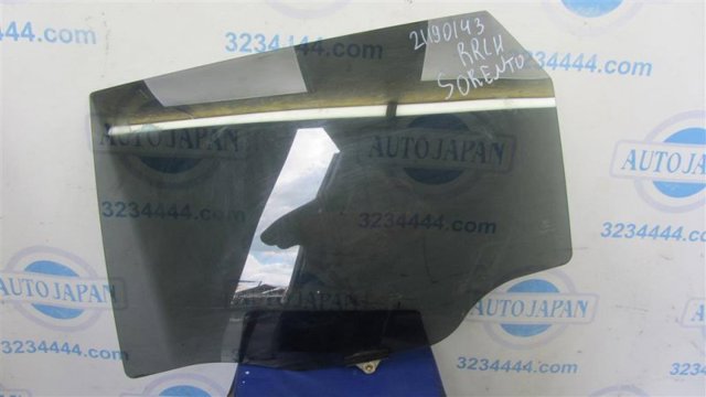 Скло заднє ліве 834112P010 HYUNDAI