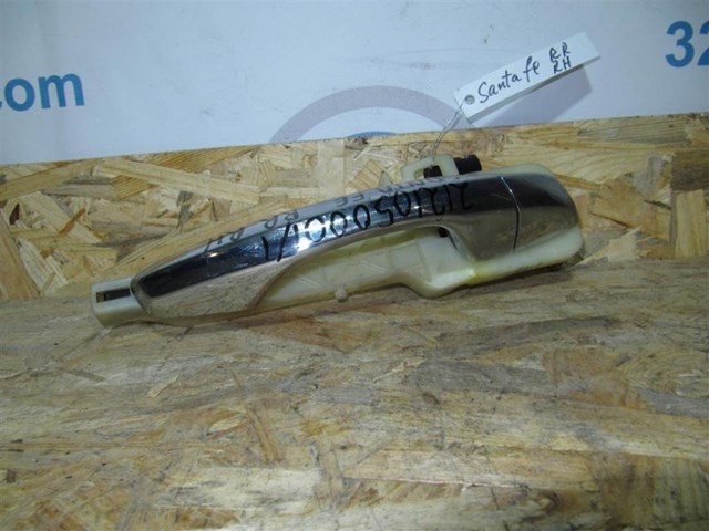 Ручка задньої двері зовнішня права 836612W010 HYUNDAI