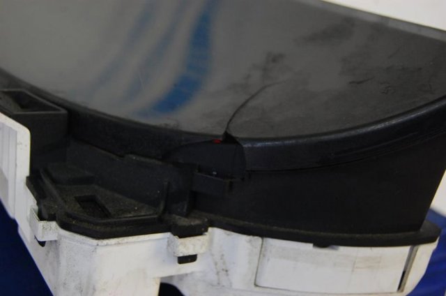 Покажчик напруги (вольтметр) 8380006S20 TOYOTA