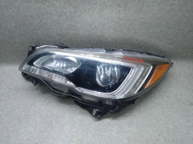 Фара ліва передня 84001AL03A SUBARU