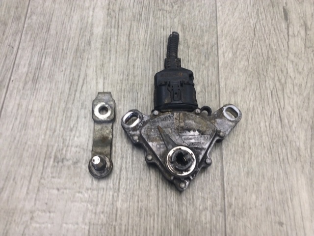 Датчик нейтралки 8454006020 TOYOTA