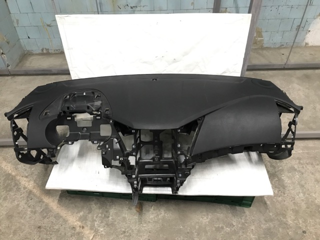 Панель приладів торпеди 847103Q000RY HYUNDAI