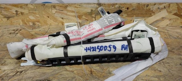 Подушка безпеки, шторка бічна, права, AIRBAG 85020C2000 HYUNDAI